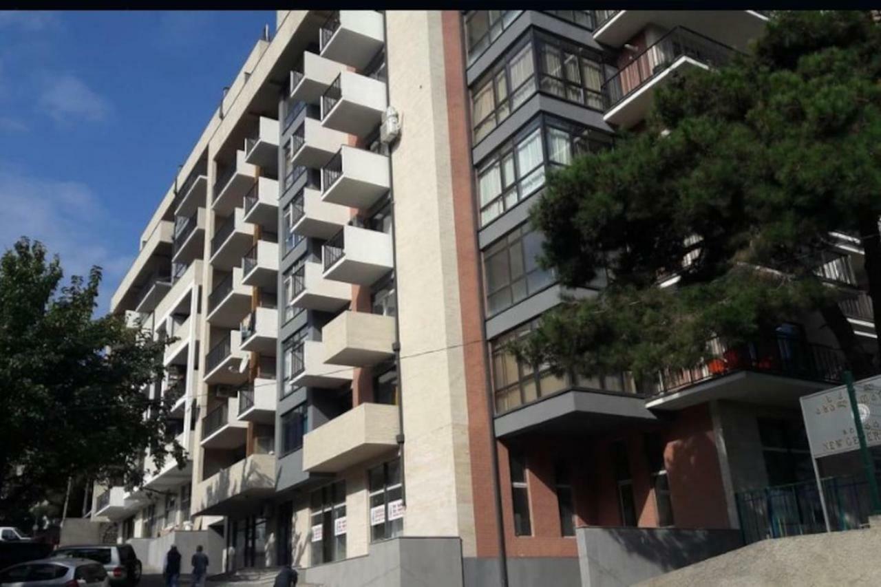 Sunny Apartment Ortachala Tbilisi Eksteriør billede