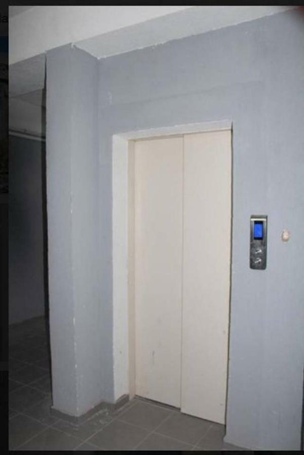 Sunny Apartment Ortachala Tbilisi Eksteriør billede